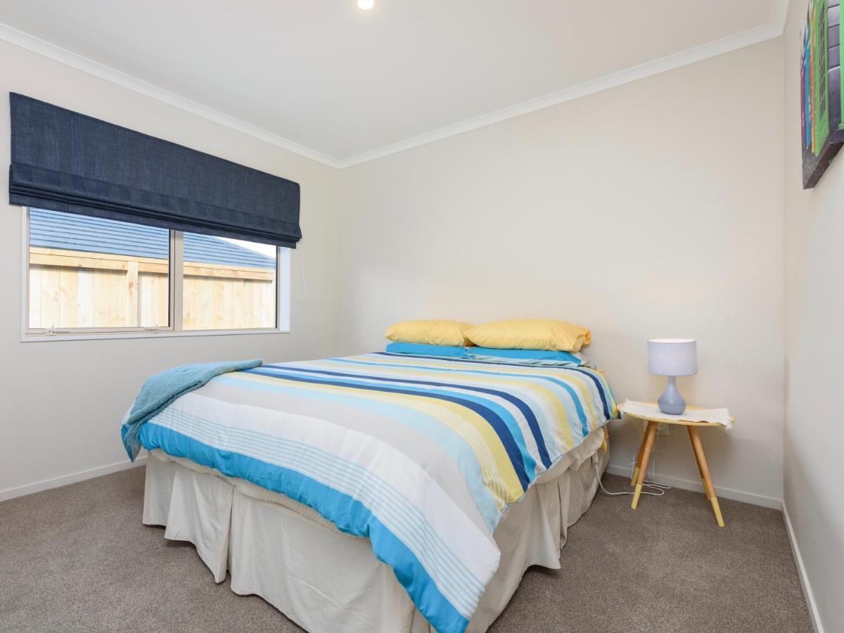 Modern Beach Break - Waihi Beach Holiday Home Eksteriør bilde